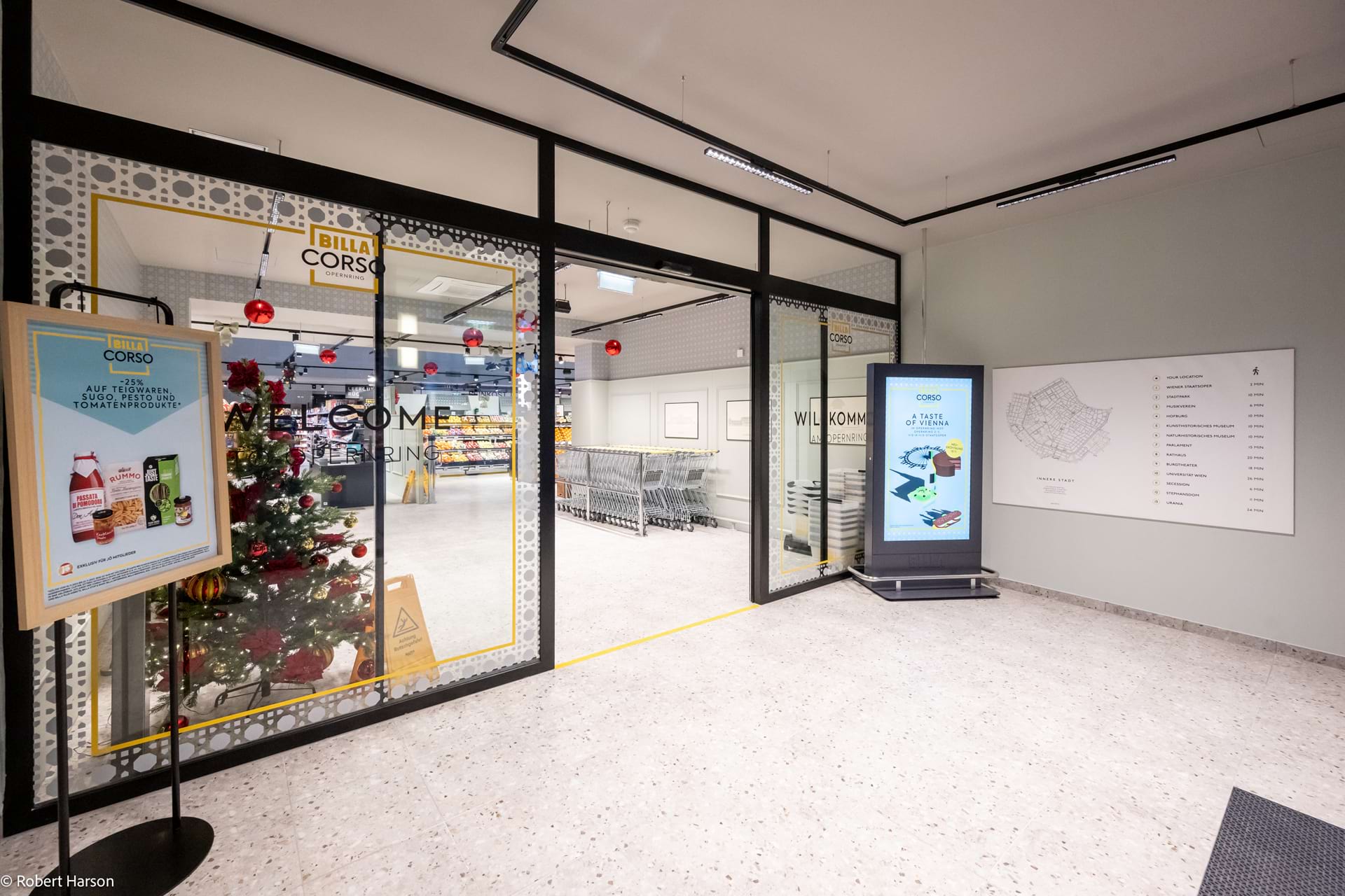 DSTRCT_Billa_Corso_Opernring_1